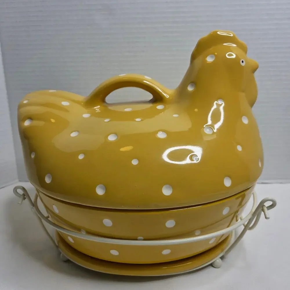 Temp-Tations Ovenware By Tara 2QT Yellow Polka Dot Chicken Bakeware Stoneware
